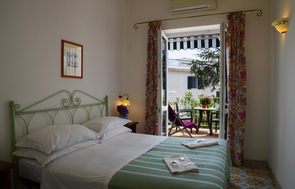 Hotel Europa Ischia Kültér fotó