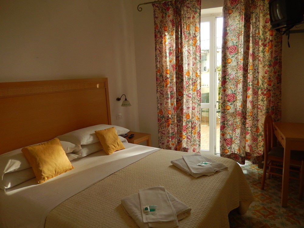 Hotel Europa Ischia Kültér fotó