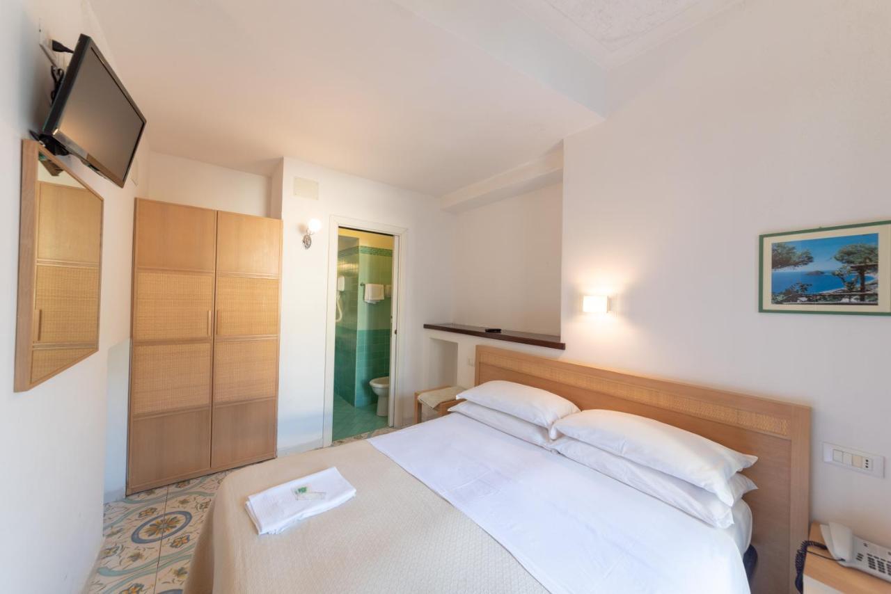 Hotel Europa Ischia Kültér fotó